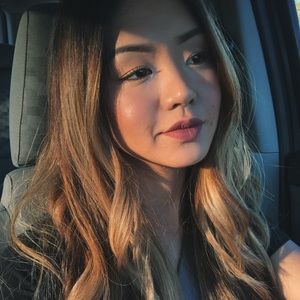 Meet your Posher, Zaira